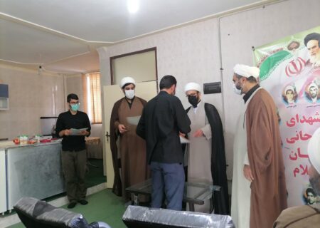 مراسم تجلیل از اعضای گروه جهادی یاوران سلامت روان