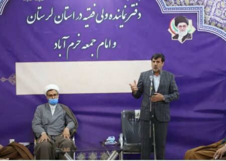 جلسه هم اندیشی  جمعی از فضلاء وروحانیون با معاون  سیاسی و امنیتی استانداری استان لرستان